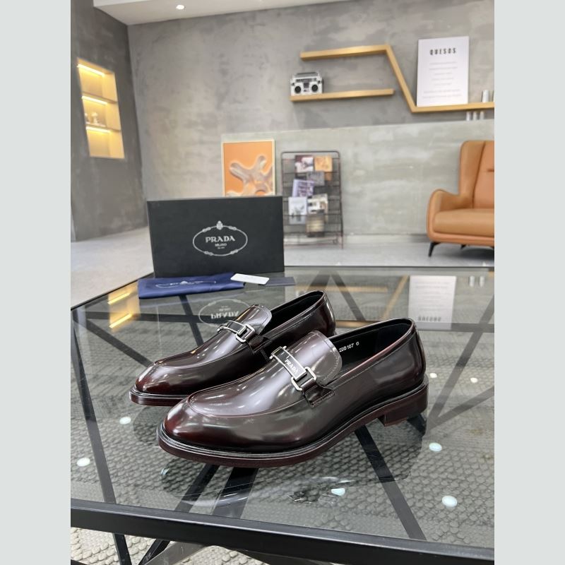 Pra*a leather shoes